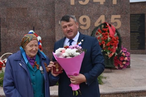 В Кайбицах в День Победы вручили ордена и медали