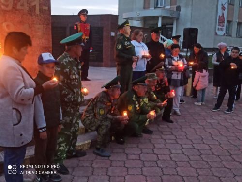 По случаю Дня памяти и скорби 21 июня в мемориальном комплексе Больших Кайбицах состоялась акция «Свеча памяти»