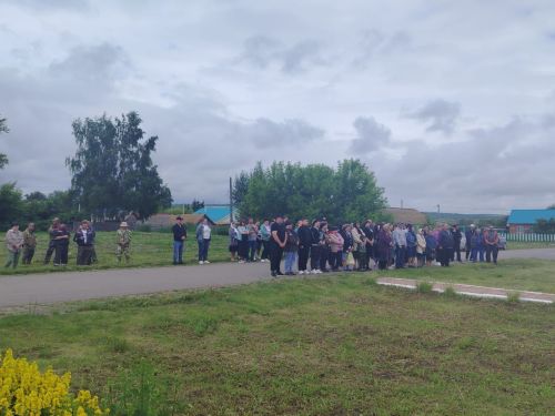 В Надеждинском сельском поселении простились с бойцом СВО