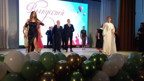 Яркие моменты единого выпускного в Кайбицком районе