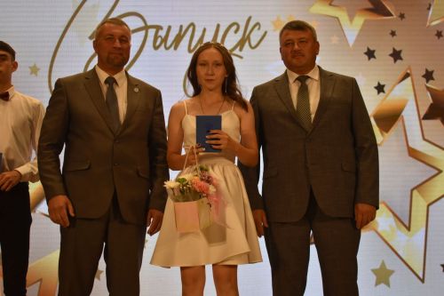 Яркие моменты единого выпускного в Кайбицком районе