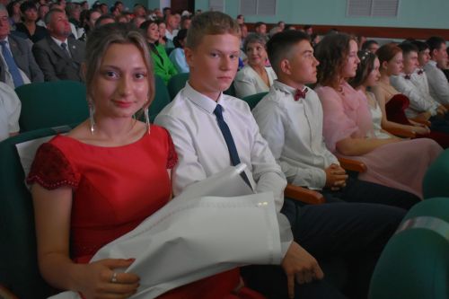 Яркие моменты единого выпускного в Кайбицком районе