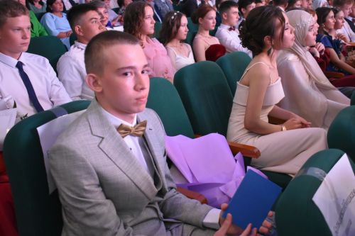 Яркие моменты единого выпускного в Кайбицком районе