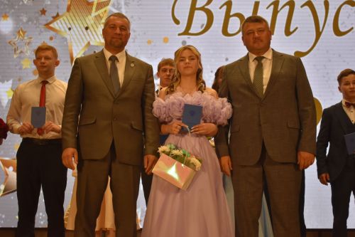 Яркие моменты единого выпускного в Кайбицком районе