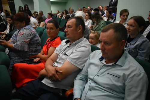 Яркие моменты единого выпускного в Кайбицком районе