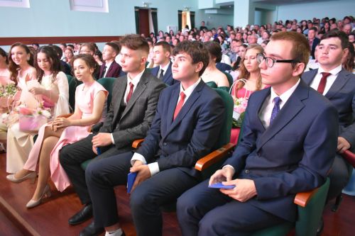 Яркие моменты единого выпускного в Кайбицком районе