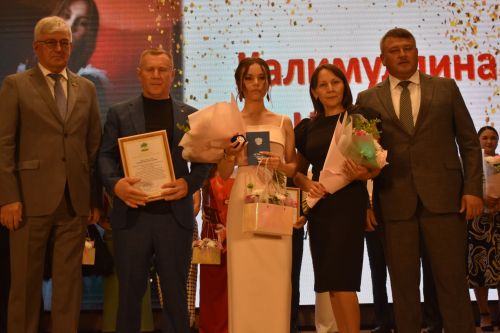 Яркие моменты единого выпускного в Кайбицком районе