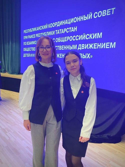 Лидер движения Первых и председатель местного отделения Кайбицкого района вдохновляет детей своими проектами