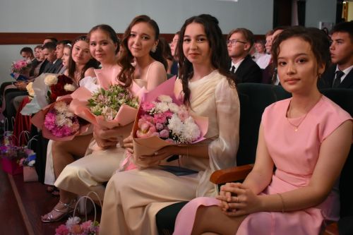 Яркие моменты единого выпускного в Кайбицком районе