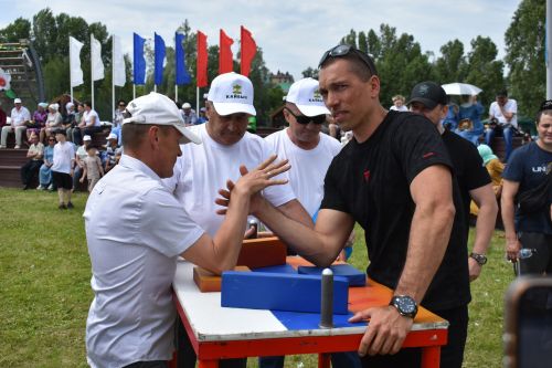 Кайбыч Сабан туенда тырыш, эшчән халкыбыз рәхәтләнеп күңел ачты, ял итте