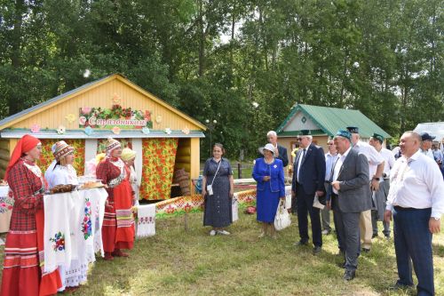 Кайбыч Сабан туенда тырыш, эшчән халкыбыз рәхәтләнеп күңел ачты, ял итте