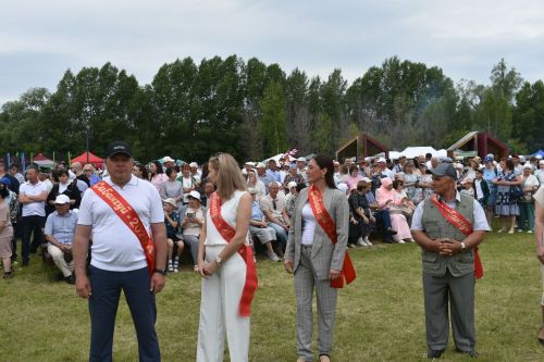Кайбыч Сабан туенда тырыш, эшчән халкыбыз рәхәтләнеп күңел ачты, ял итте