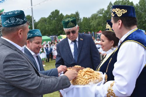 Кайбыч Сабан туенда тырыш, эшчән халкыбыз рәхәтләнеп күңел ачты, ял итте
