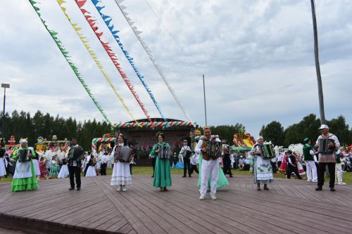 Кайбыч Сабан туенда тырыш, эшчән халкыбыз рәхәтләнеп күңел ачты, ял итте