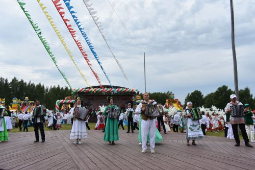 Кайбыч Сабан туенда тырыш, эшчән халкыбыз рәхәтләнеп күңел ачты, ял итте
