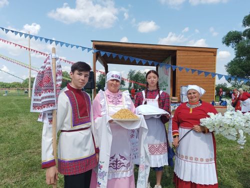 Кушкүл авылы янындагы аланлыгында Сабантуй гөрләде