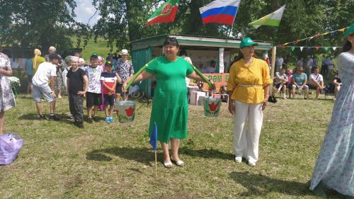 На Сабантуе в Большом Русакове разыграли двух баранов