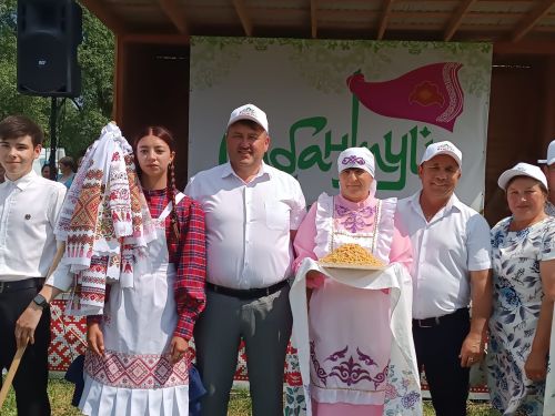Кушкүл авылы янындагы аланлыгында Сабантуй гөрләде