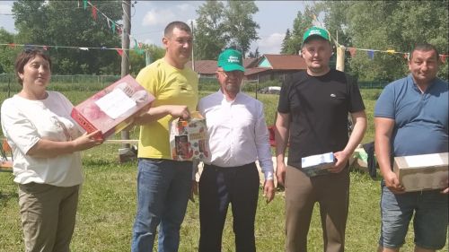 На Сабантуе в Большом Русакове разыграли двух баранов