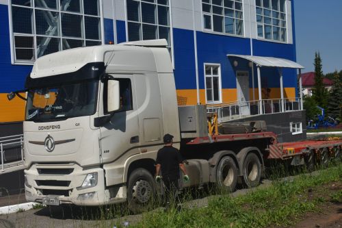 В парке Победы в Больших Кайбицах установили настоящий танк
