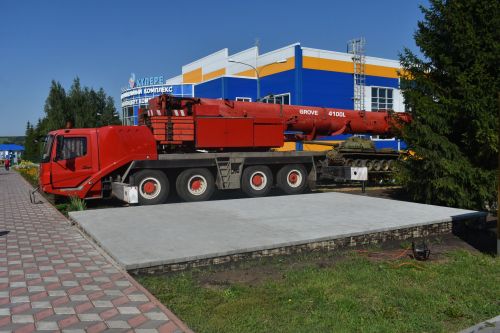 В парке Победы в Больших Кайбицах установили настоящий танк