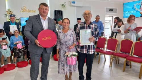 Кайбычта гаилә юбилярларын хөрмәтләделәр