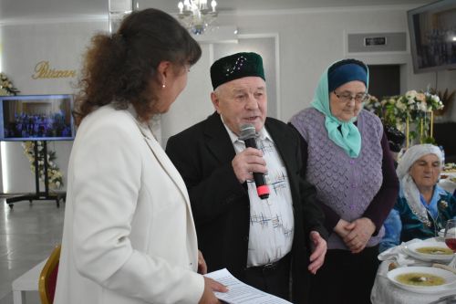 Кайбычта гаилә юбилярларын хөрмәтләделәр