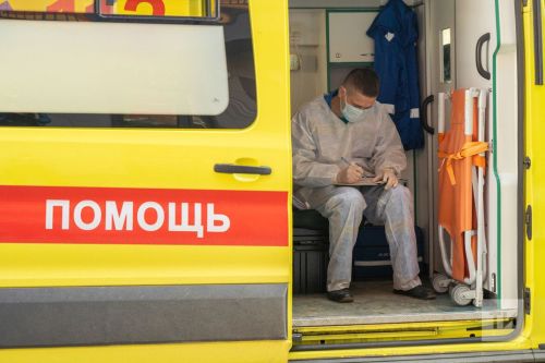 СК начал проверку после нападения жителя Казани на медиков скорой
