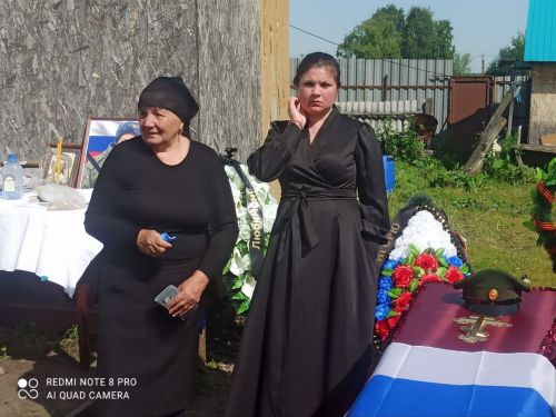 Жители Федоровского проводили в последний путь односельчанина, погибшего в зоне специальной военной операции