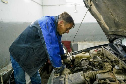 Автоэксперт Попов предупредил об опасности долгого простоя машины