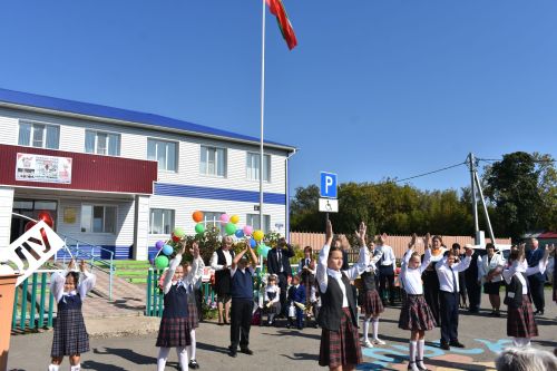 В Ульянкове в День знаний состоялся запоминающийся праздник
