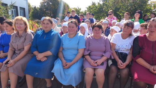 Чүти мәктәбендә 1 сентябрьдә Геройлар хөрмәтенә элмә такталар ачылды