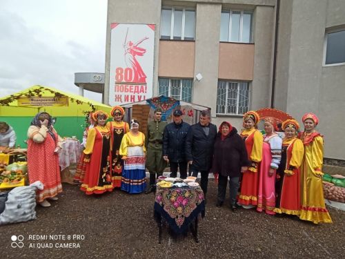 В Кайбицах состоялся праздник «Дары осени» - осенняя ярмарка с участием школ района