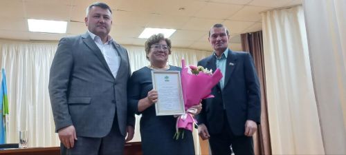Иске Тәрбит авылында үткән халык җыенында рәхмәт сүзләре күп яңгырады