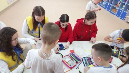 В детском саду «Миляшкай» прошла акция по дорожной безопасности «Стань заметней!»