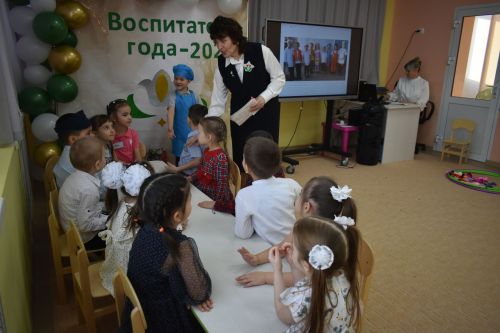 Кайбычның «Ел тәрбиячесе»н ачыкладылар