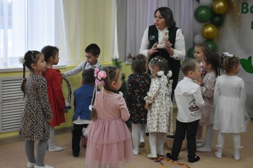 Кайбычның «Ел тәрбиячесе»н ачыкладылар