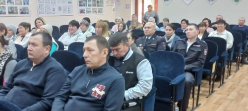 Колаңгы авыл җирлегенең халык җыены узды