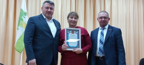 Олы Урсакта халык җыенында башкарган эшләре турында сөйләделәр