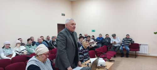 Олы Урсакта халык җыенында башкарган эшләре турында сөйләделәр