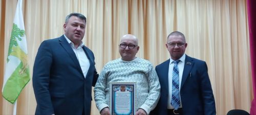 Олы Урсакта халык җыенында башкарган эшләре турында сөйләделәр