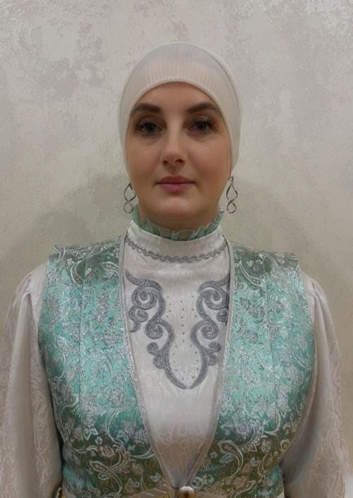 Заведующая Берлибашским сельским клубом Уметбаева Гузель Рауфовна: «Быть работником культуры — это призвание»