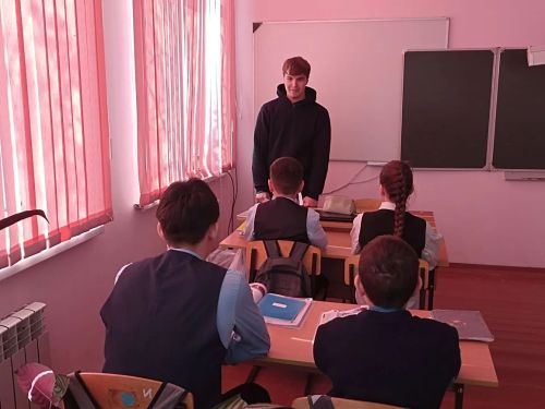 Будущее начинается в стенах родной школы: в Берлибашской ООШ прошла акция «Шаг в студенчество»