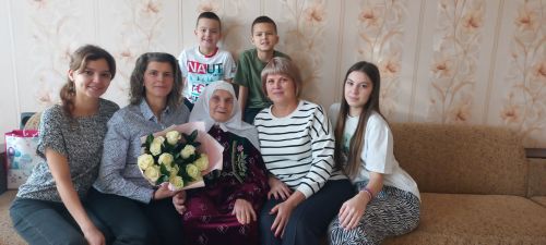 Жительницу Старых Чечкаб чествовали с юбилеем