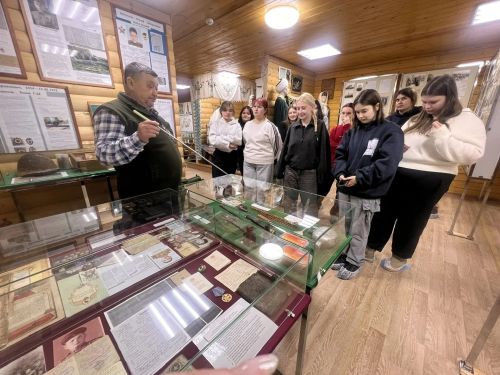 Студенческий отряд снежного десанта «Метель» из Казанского государственного института культуры и искусств с радостью посетил музей Кайбицкого края