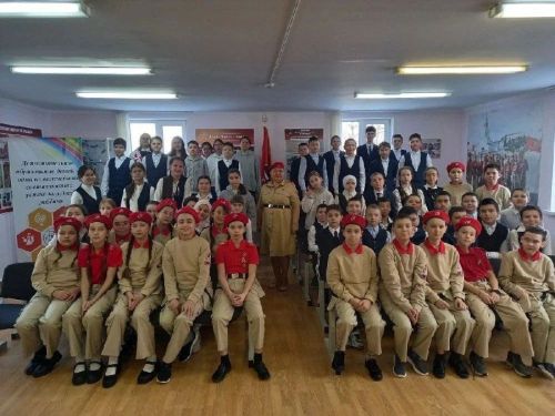 В Кайбицах в ЦВР «ЭКО» прошел трогательный час памяти, посвященный юным героям-антифашистам