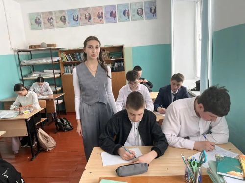 В Хозесановской школе прошел День самоуправления