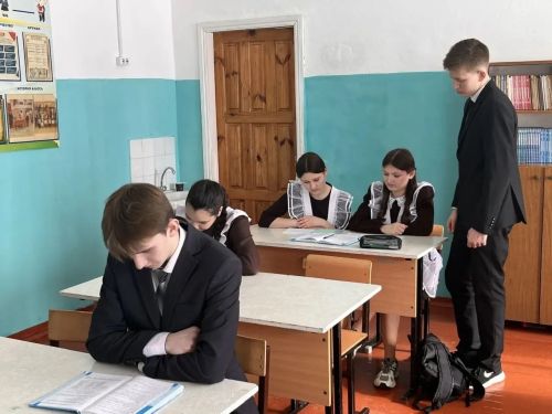 В Хозесановской школе прошел День самоуправления