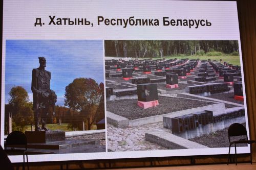Ветераны из Казани показали в Кайбицах литературно-музыкальный спектакль «Поклонимся великим тем годам»
