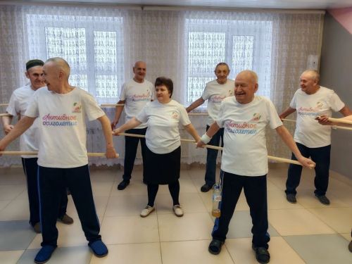 Жителей дома‑интерната села Фёдоровского оздоравливают с помощью гимнастики